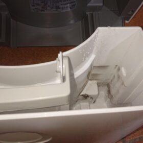 Deshumidificador Midea 12L/día Silencioso - Compacto para 20-35m², APP Inteligente, Anti-Moho photo review