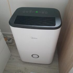 Deshumidificador Midea 12L/día Silencioso - Compacto para 20-35m², APP Inteligente, Anti-Moho photo review