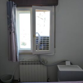 Midea Portasplit Pinguino 12000 BTU | Aire Acondicionado 4 en 1 | A++ Silencioso photo review