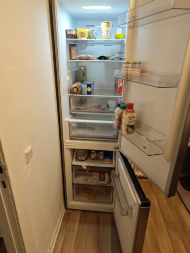 Midea MDRB521MGB02 MEGA Kühl-Gefrierkombination 378L | Energieklasse B | 35 dB | NoFrost photo review