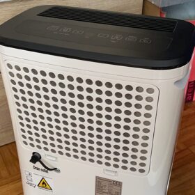 Deshumidificador Midea 12L/día Silencioso - Compacto para 20-35m², APP Inteligente, Anti-Moho photo review