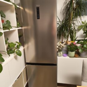 Midea MDRB521MIC46A MEGA Kühl-Gefrierkombination 378L | WiFi | Smart Home | Energieklasse C photo review