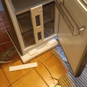 Midea MDRB521MGB02 MEGA Kühl-Gefrierkombination 378L | Energieklasse B | 35 dB | NoFrost photo review